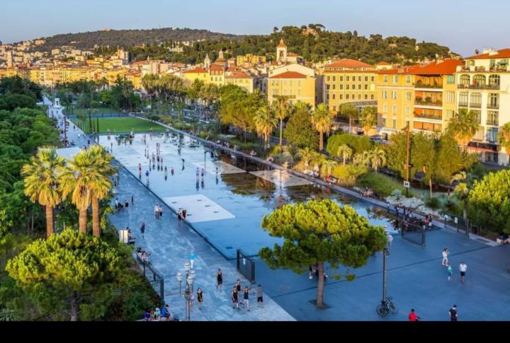 Apartment Coeur ! Zone Touristique ! Nizza